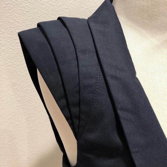 Silence + Noise Cropped Vest - Picture 4 of 7